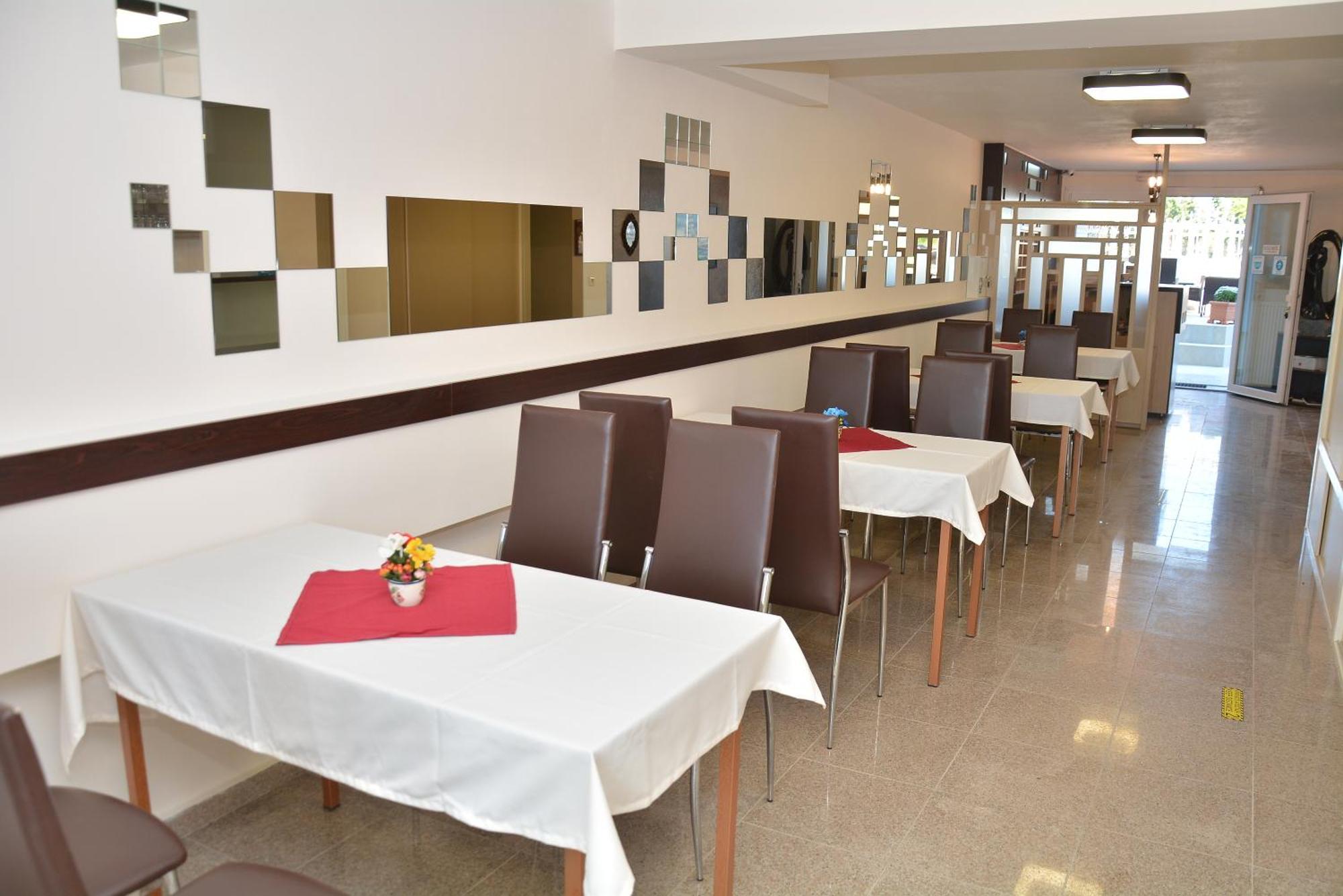 Hotel Paris Paralía Buitenkant foto